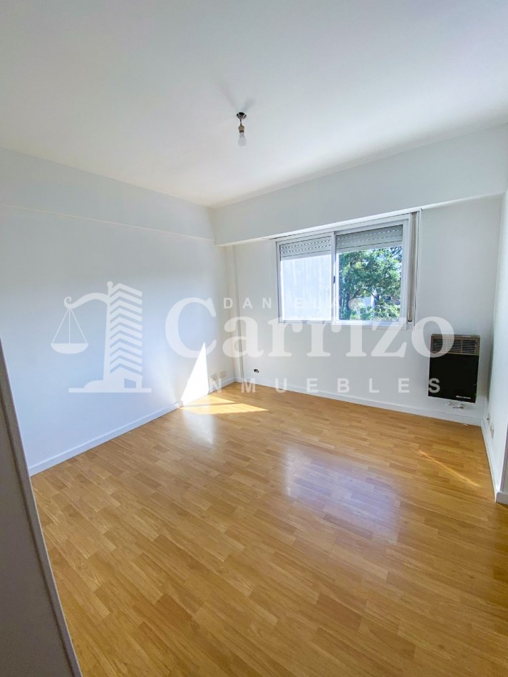 DEPARTAMENTO EN ALQUILER EN CASTELAR. RODRIGUEZ PEÑA AL 800