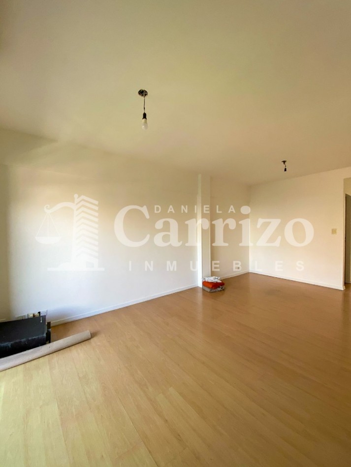 DEPARTAMENTO EN ALQUILER EN CASTELAR. RODRIGUEZ PEÑA AL 800