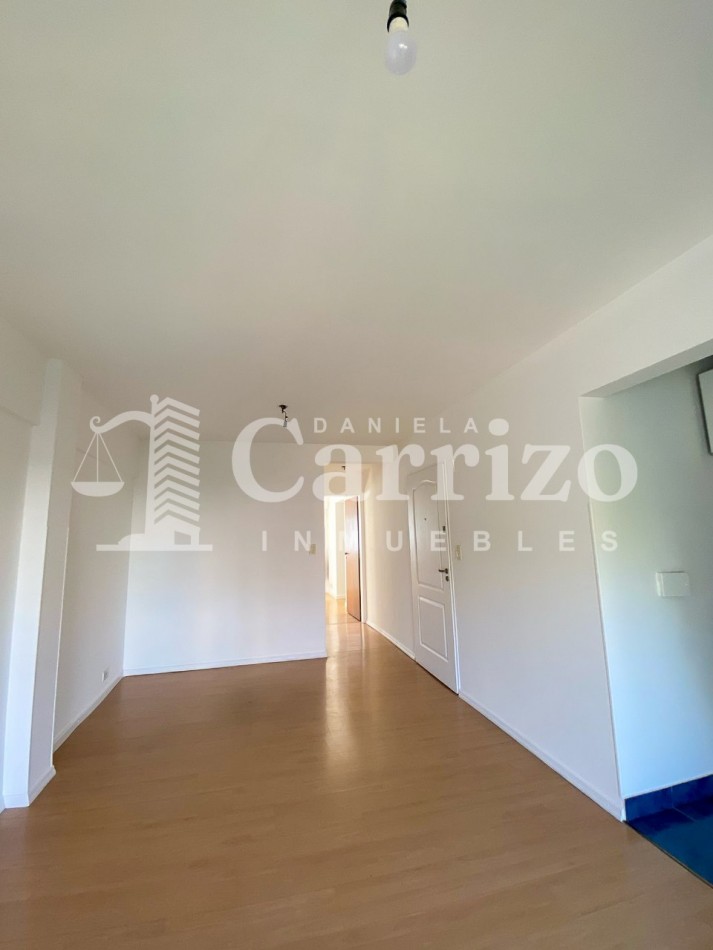 DEPARTAMENTO EN ALQUILER EN CASTELAR. RODRIGUEZ PEÑA AL 800