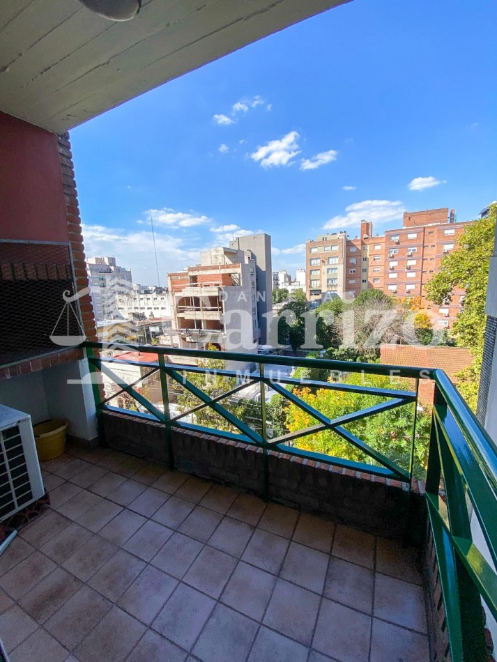 DEPARTAMENTO EN ALQUILER EN CASTELAR. RODRIGUEZ PEÑA AL 800