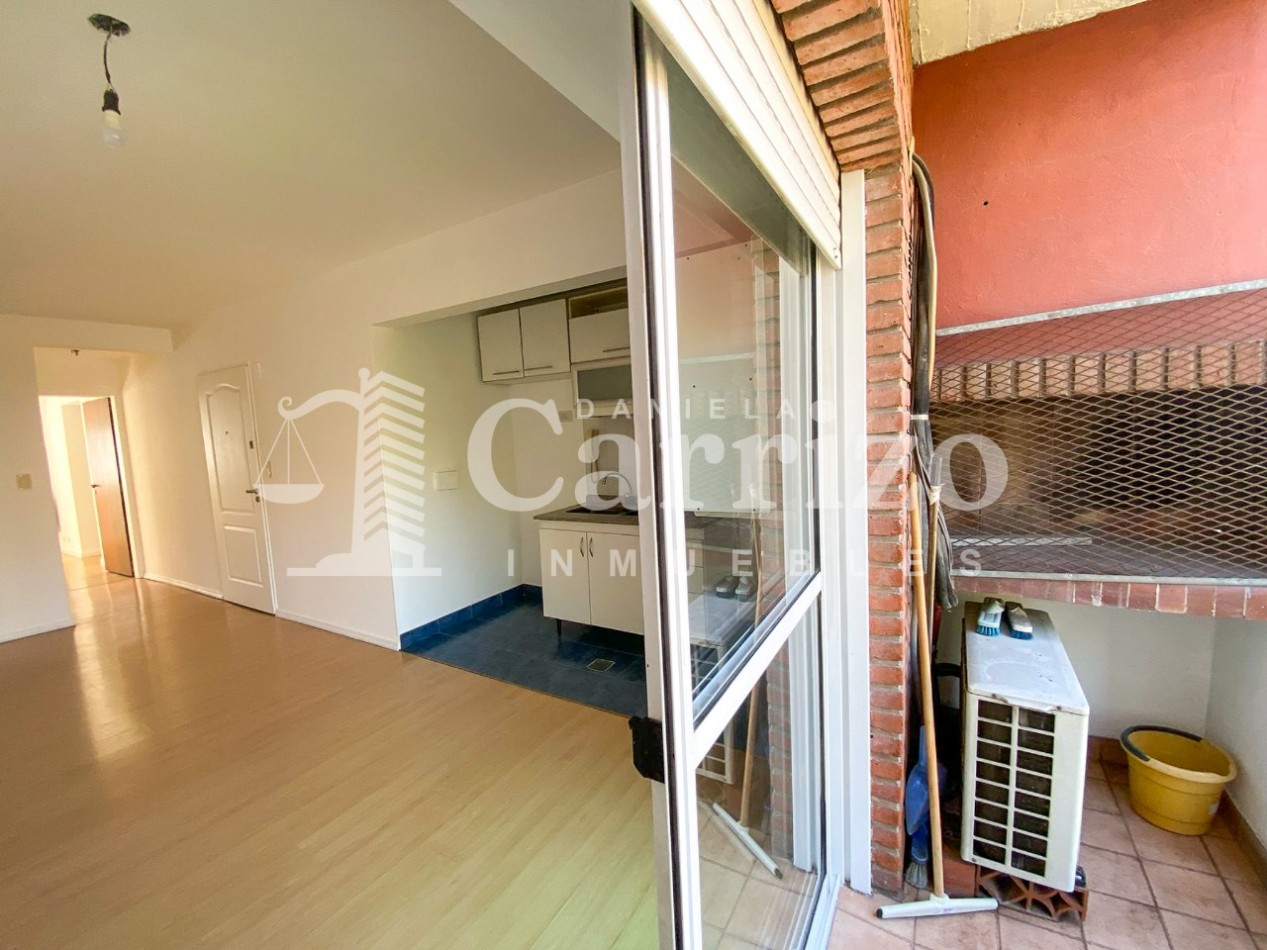 DEPARTAMENTO EN ALQUILER EN CASTELAR. RODRIGUEZ PEÑA AL 800
