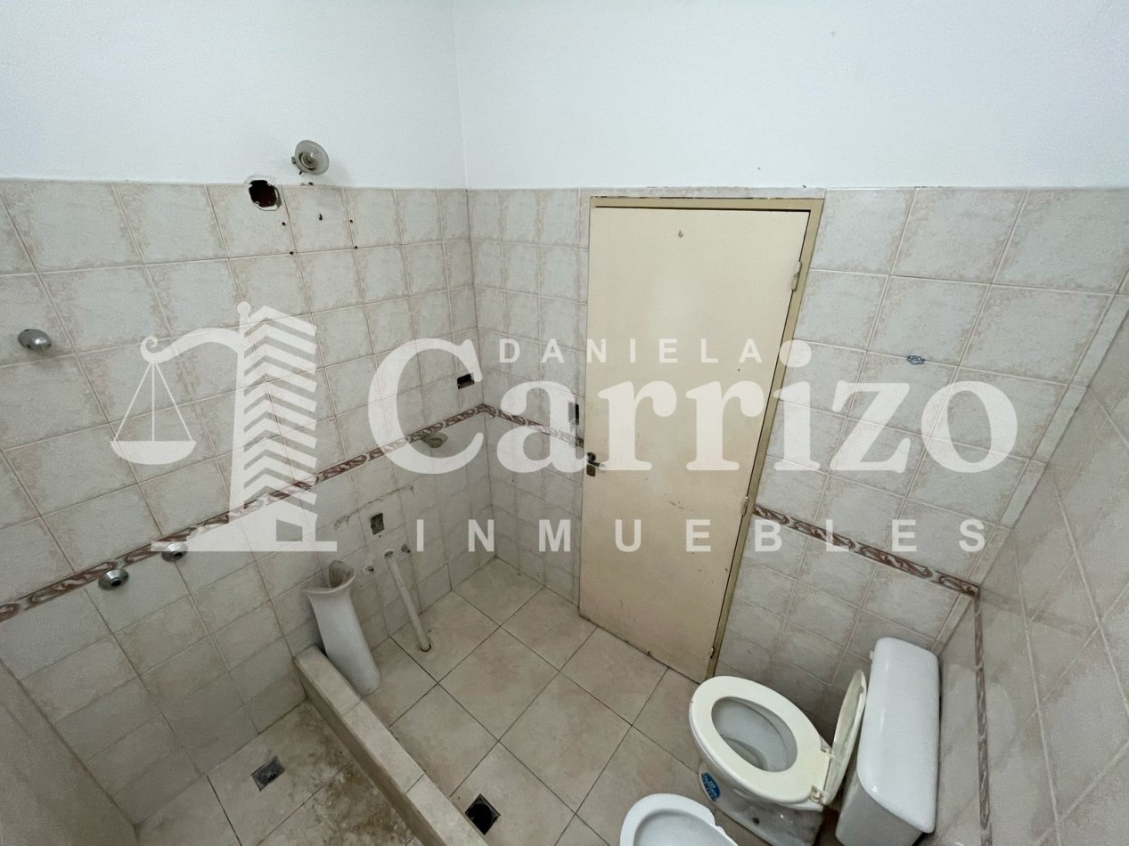 Casa en Venta a Reciclar. Proxima a Barrio Aeronautico. Ituzaingo Norte.