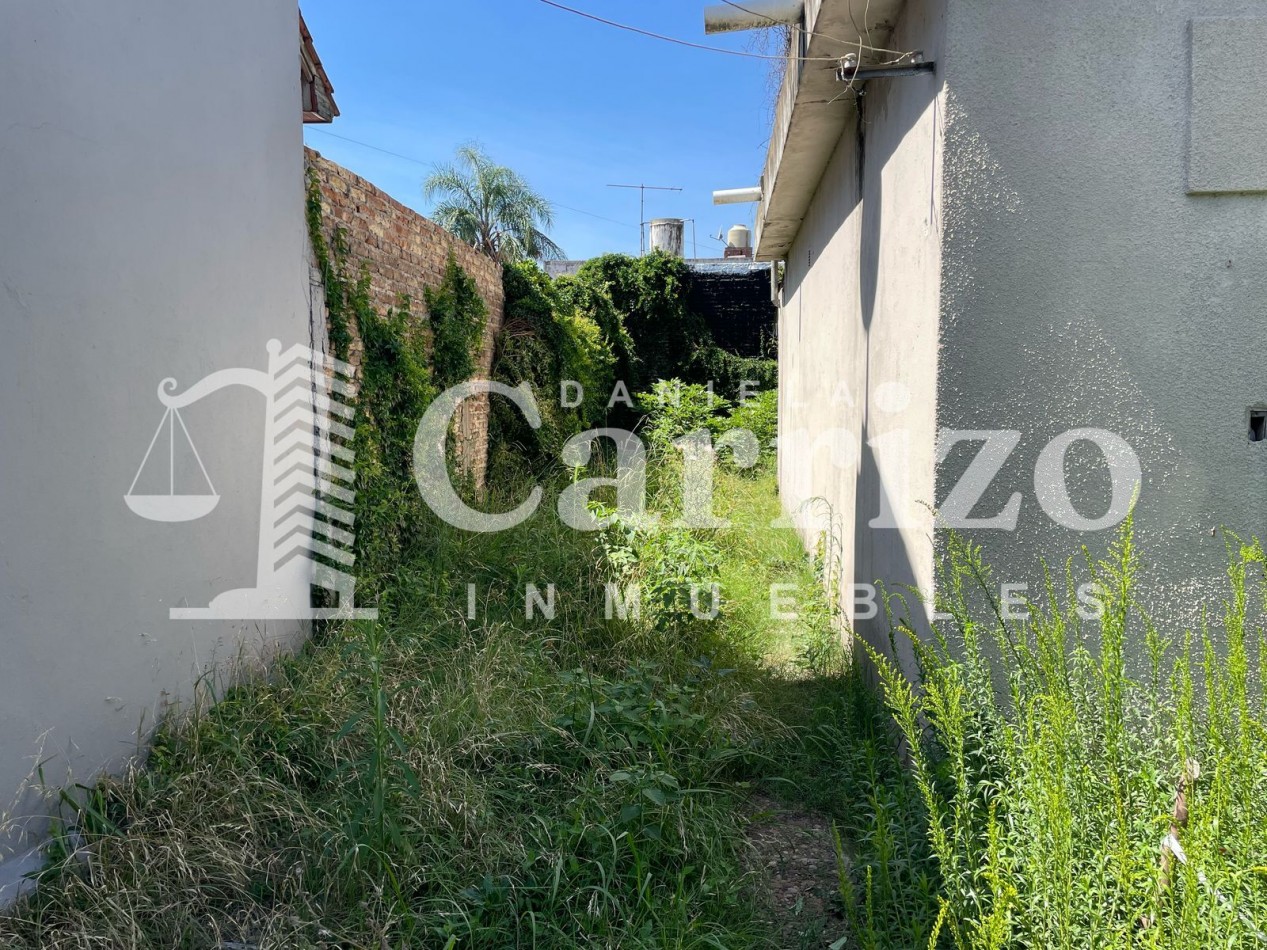 Casa en Venta a Reciclar. Proxima a Barrio Aeronautico. Ituzaingo Norte.
