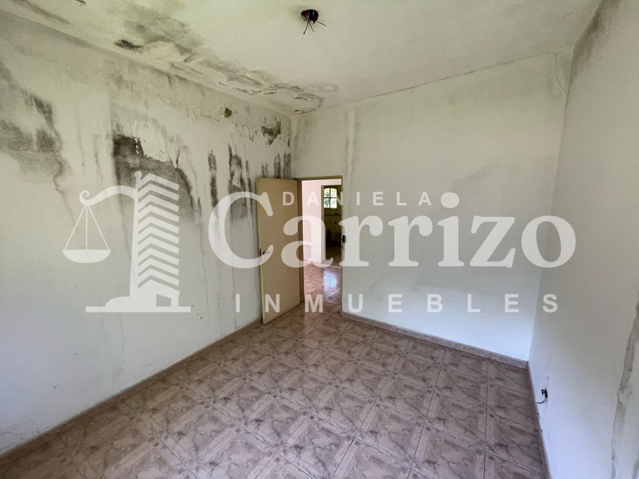 Casa en Venta a Reciclar. Proxima a Barrio Aeronautico. Ituzaingo Norte.