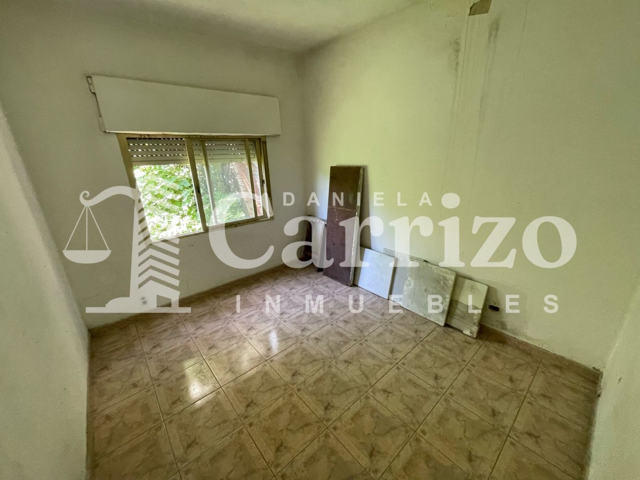 Casa en Venta a Reciclar. Proxima a Barrio Aeronautico. Ituzaingo Norte.