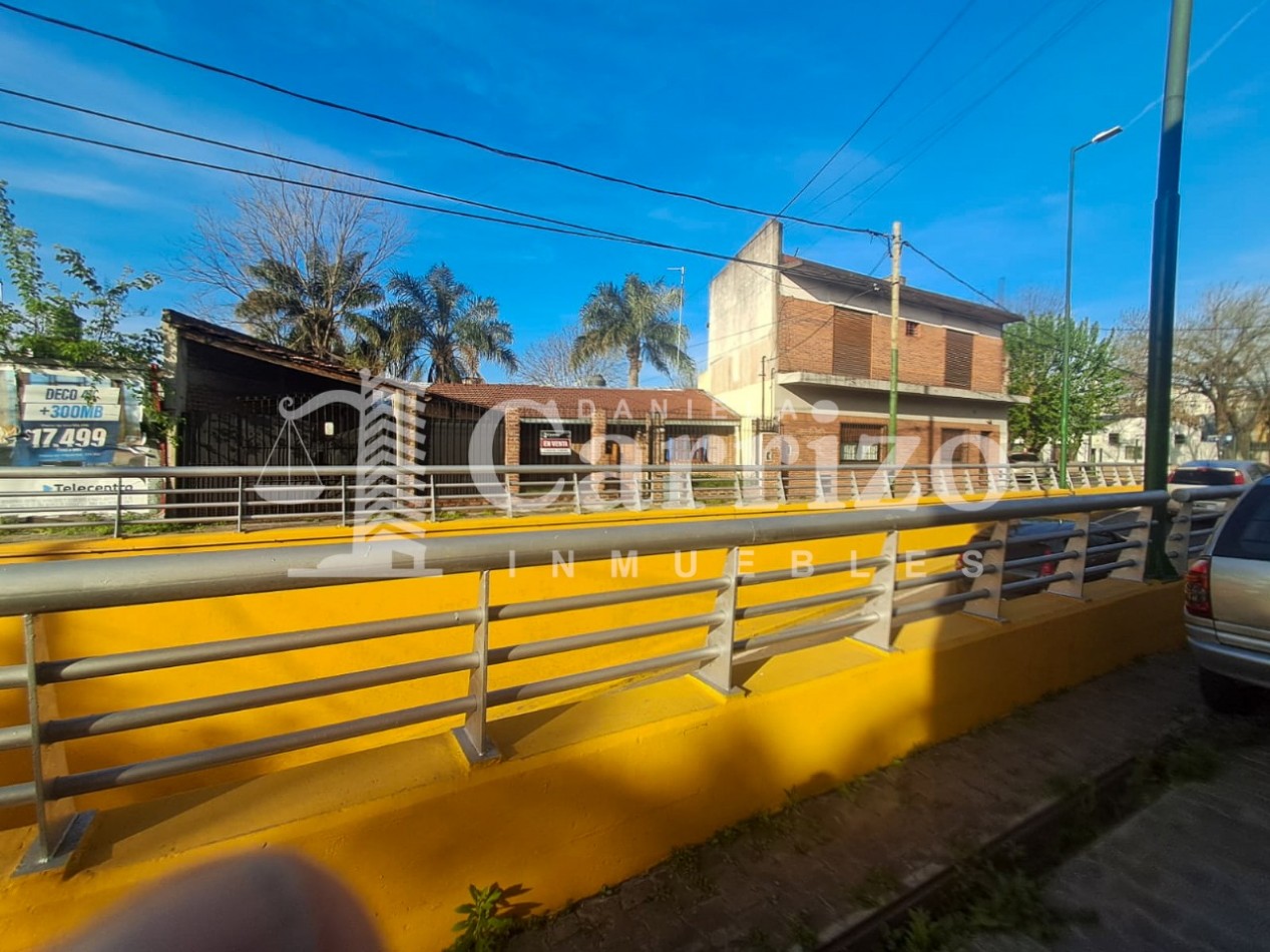 Excelente casa en venta en Ituzaingo Sur. Firpo 94