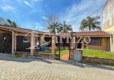 Excelente casa en venta en Ituzaingo Sur. Firpo 94